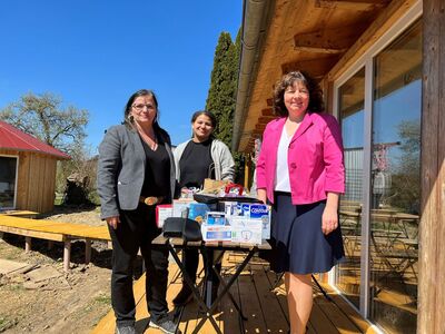 v. l. n. r.: Marion C. Winter, Sinhai Winter, Ruth Müller, MdL