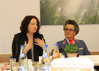 Text: Landshuter Zeitung vom 28.1./ Christina Werner