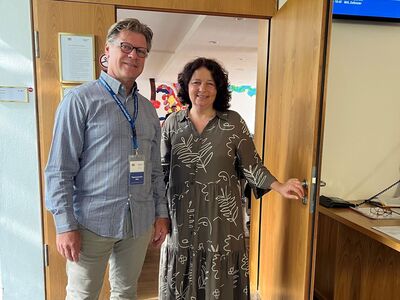 MdL Ruth Müller mit Joseph Heiß, einem Vertreter des Bürgerrates Ernährung Bayern