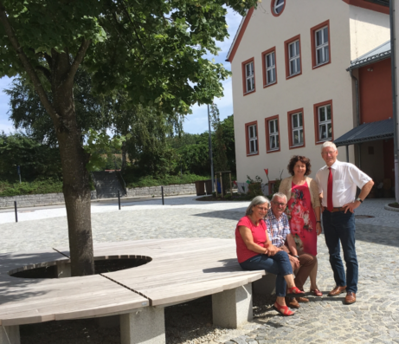 die niederbayerischen Landtagsabgeordneten mit Bürgermeister Herbert Schreiner