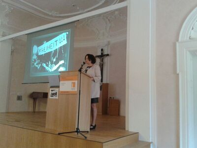 Ruth Müller forderte die Schüler dazu auf, sich politisch zu engagieren.