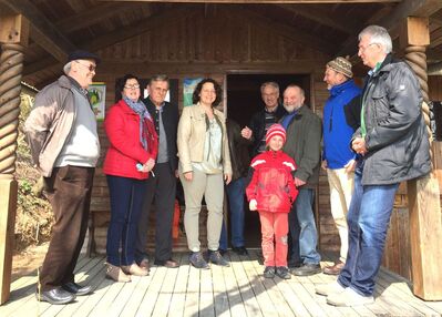 Text: Dingolfinger Anzeiger vom 15. 4.2015 / mb