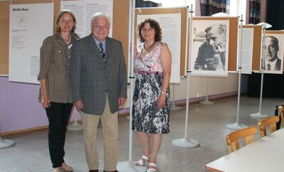 Madlen Melzer (OV-Vorsitzende), Martin Auer (SPD Schierling) und Ruth Müller (stv. Sprecherin SPD AK Labertal)