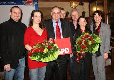 Frank Domakowski,Dr.Verena Brunschweiger,Gerhard Wick,Patricia Steinberger,Wolfgang Mürdter,Anja König,Ruth Müller(v.l.)